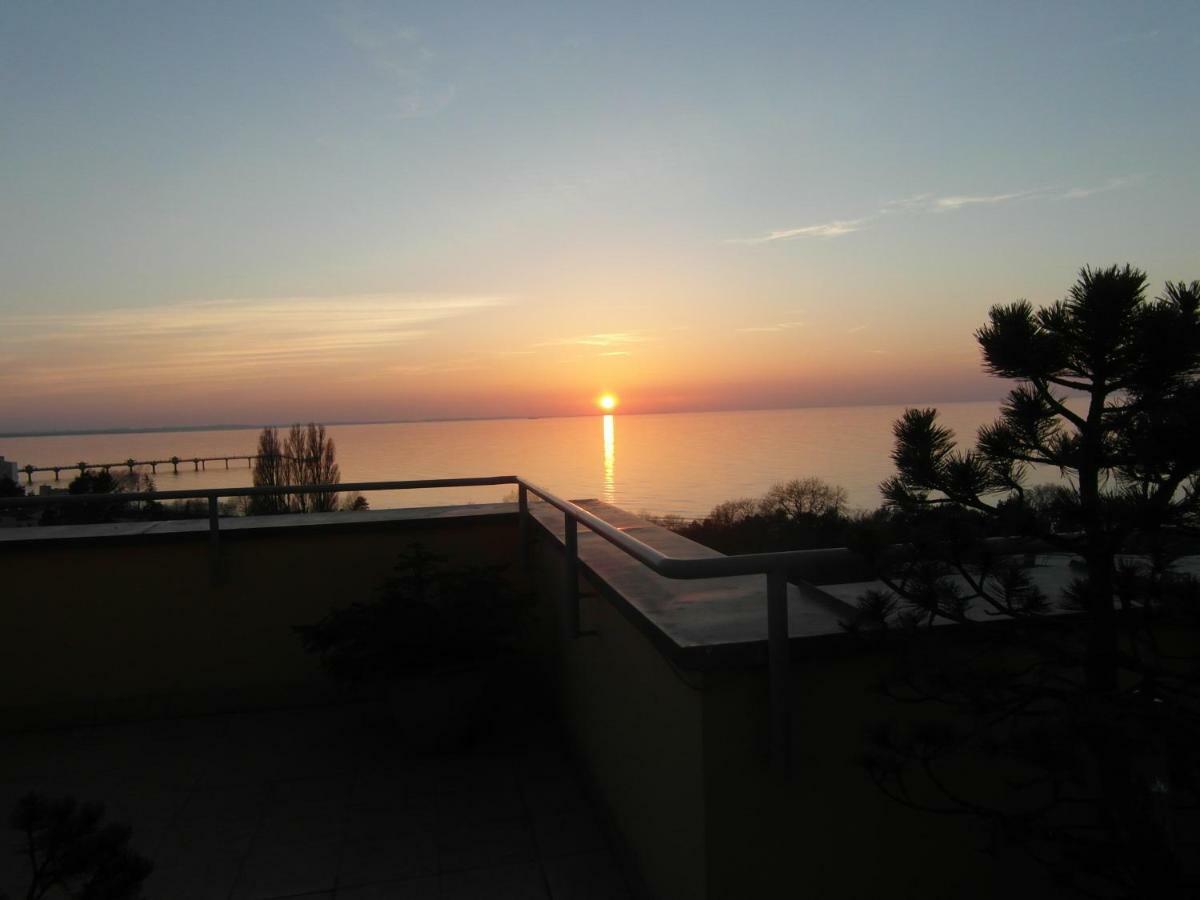 Wolin-Travel Fala Apartamenty Z Widokiem Na Morze Miedzyzdroje Εξωτερικό φωτογραφία